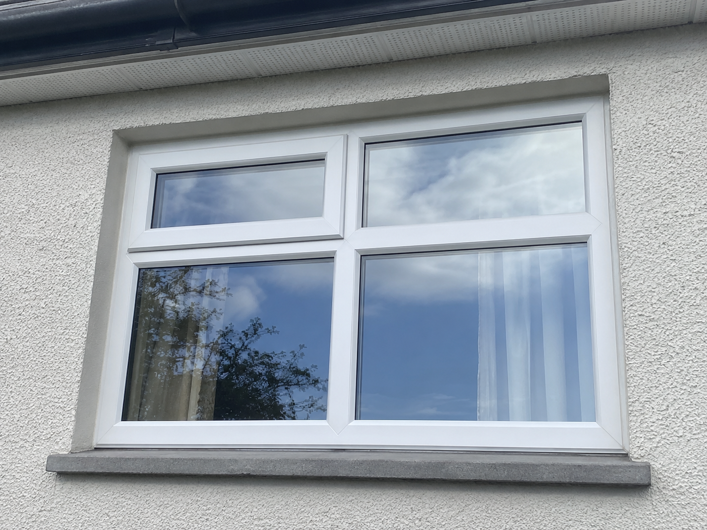 Streak-free window glass in Wexford after a pure water clean